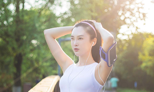 知乎Live如何赚钱？——自媒体人的盈利新路径解析