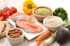 眼睛干痒困扰，如何选择合适的药水？